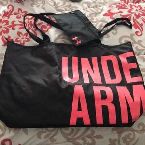 Under armour tote bag.